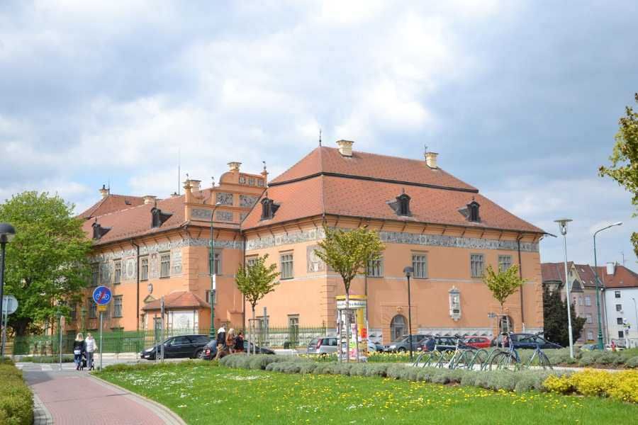 Prostějovský zámek otevřen: Letní výstavy zdarma!