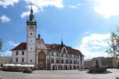 Foto: Olomouc promění tržnici: koncerty, kavárna a skatepark za 28 milionů