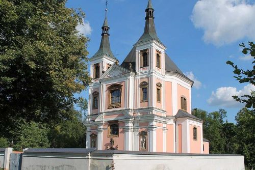 Foto: Kostel ve Staré Vodě usiluje o status národní památky