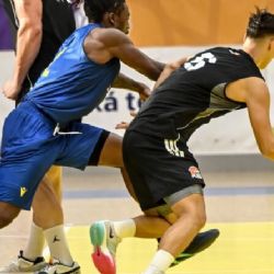 Basketbalová elita se po 14 letech vrací do Plzně. Loko začne doma proti Děčínu