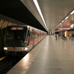Více přestupků v MHD, nejhůře je na tom metro – zasahuje policie