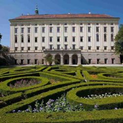 Ametystový poklad odhalen v Kroměříži: Restaurace zámku přepisuje historii