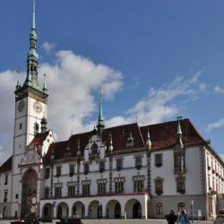 Olomoucká okna: Bitva mezi historií a efektivitou