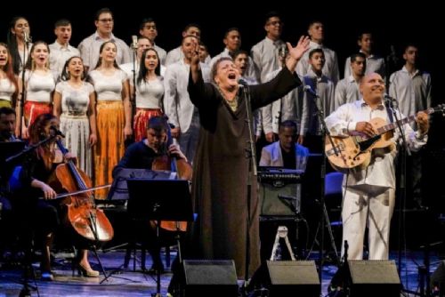Foto: Ida Kelarová a Česká filharmonie koncertují k Mezinárodnímu dni Romů
