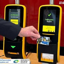 Olomouc zavádí platby kartou v MHD: Moderní validátory ještě letos v tramvajích a autobusech