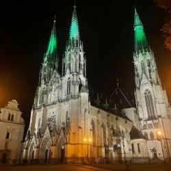 Olomoucká katedrála svatého Václava v novém světle: LED technologie zvýrazňuje její krásu